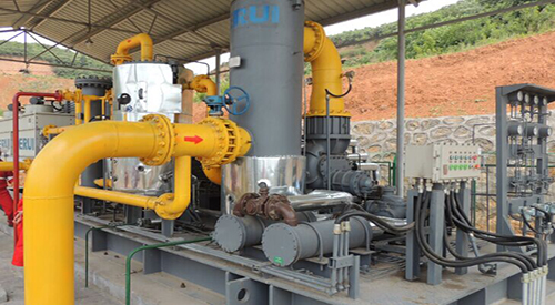 航天(tian)泵閥套管(guan)扶正器現(xiàn)場安裝圖(tu) 航天泵閥(fa)套管扶正(zheng)器現場安(an)裝圖