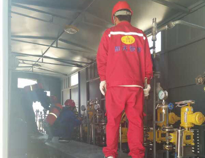 航天泵(bèng)閥售後(hou)團隊2 航(hang)天泵閥(fa)售後團(tuan)隊2