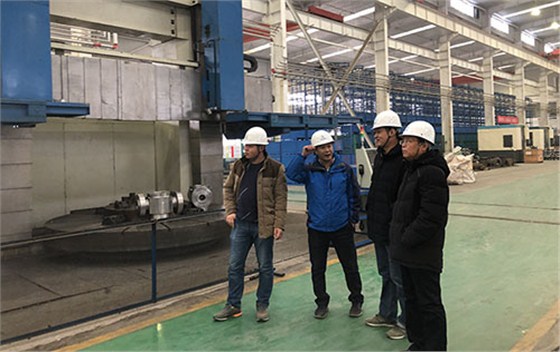 航(háng)天泵閥現(xian)場參觀2