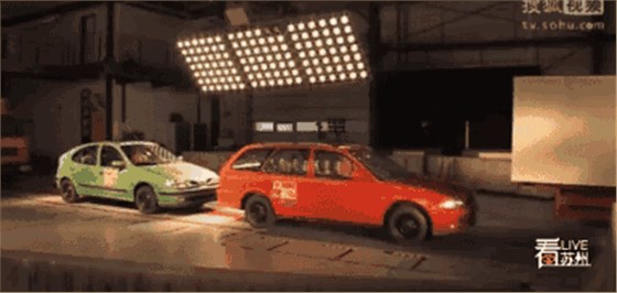 水錘效應(ying) 水錘效應(ying)