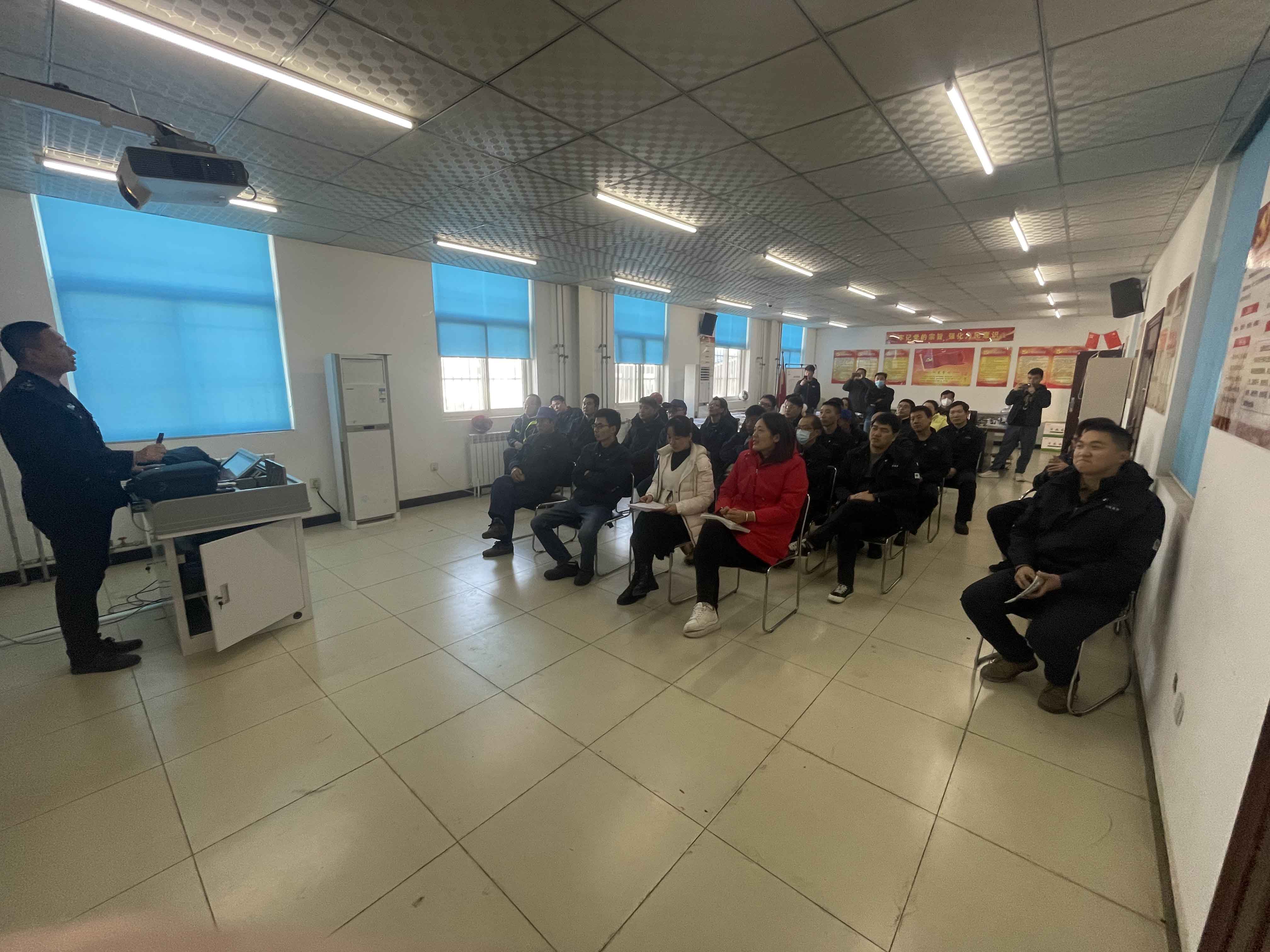 頁面(miàn)11 頁面11